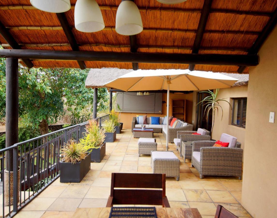 Tau @ Kruger Villa Marloth Park Exterior foto
