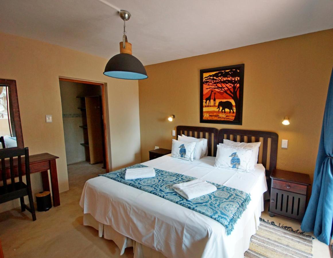 Tau @ Kruger Villa Marloth Park Exterior foto