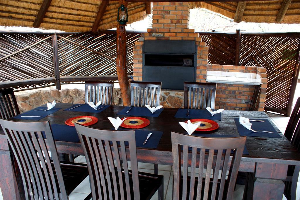 Tau @ Kruger Villa Marloth Park Exterior foto