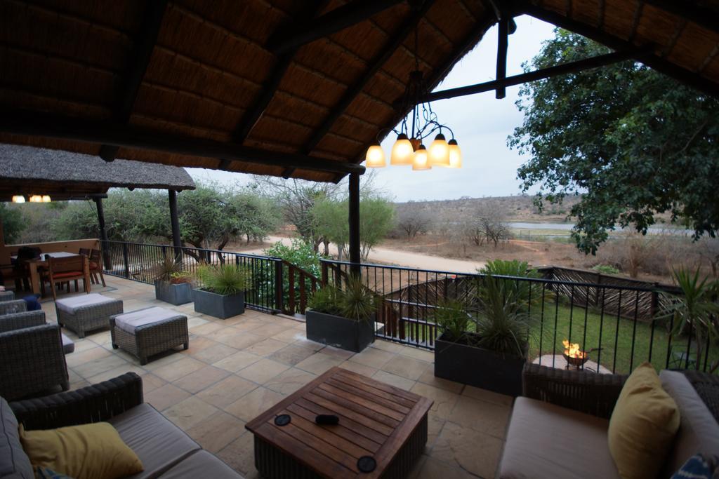 Tau @ Kruger Villa Marloth Park Exterior foto